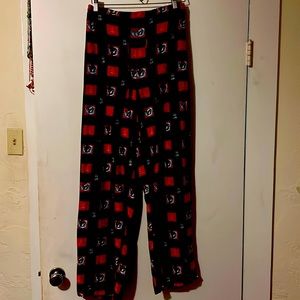 Bucee's Plaid holiday pajama bottoms size S